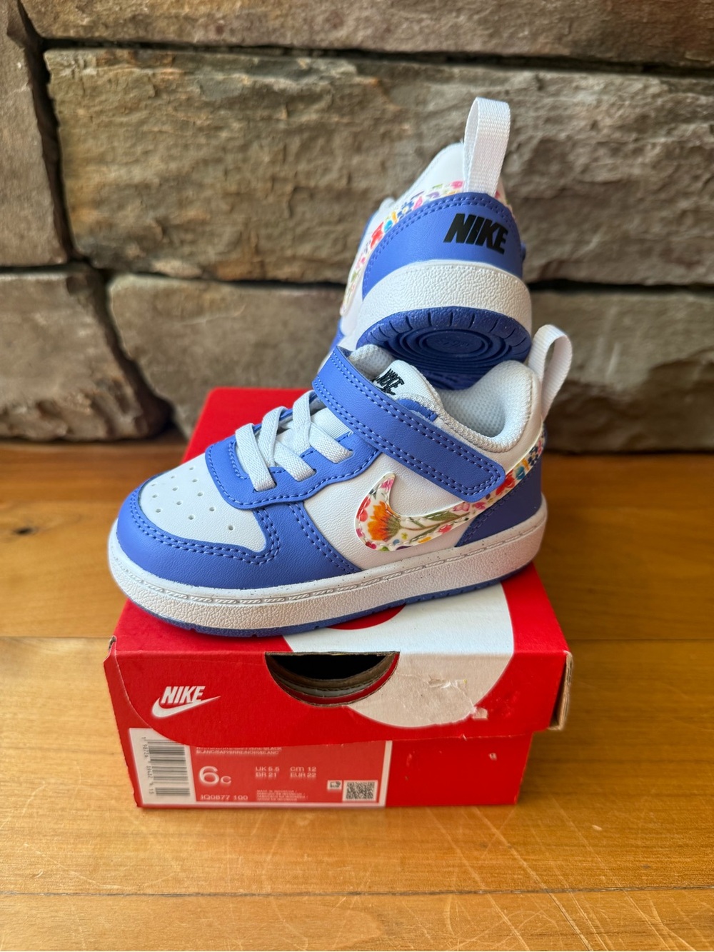 NIB/New Nike Baby Court Borough Low Size 6c